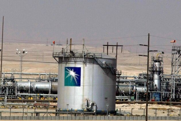 Oil workers stuck in Middle East 'worried about the US and Israel'