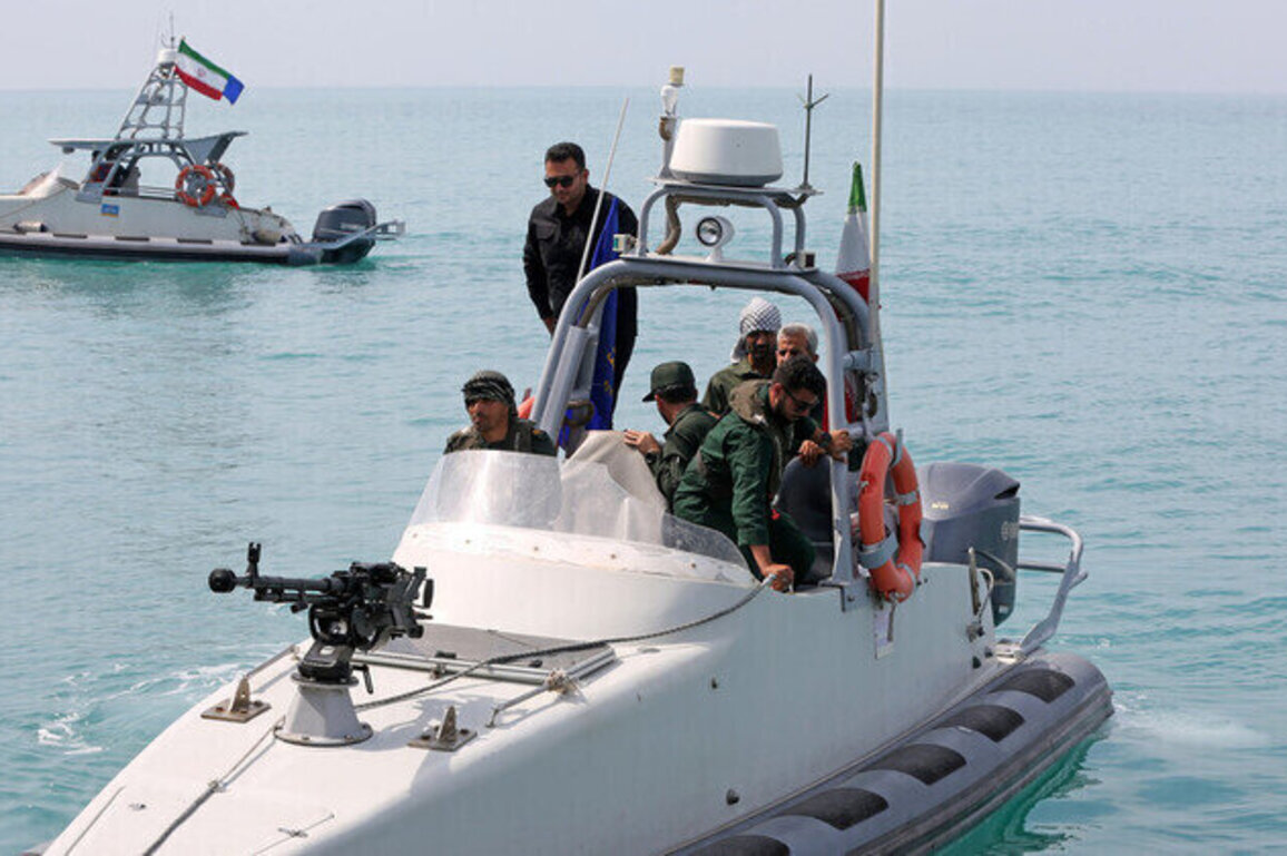 US lying about sinking Iranian boats  Tehran