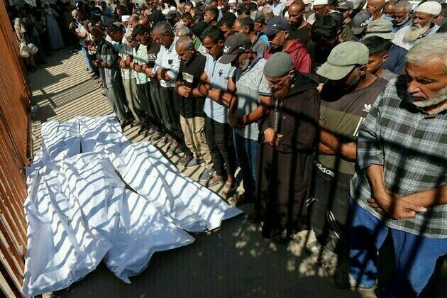 13 Palestinians martyred by Israeli fire; child dies of starvation in Gaza