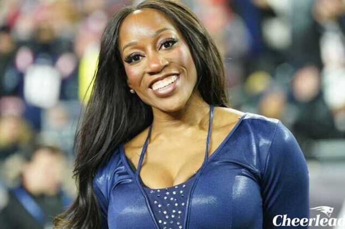 Cheerleader Spotlight: Vonai