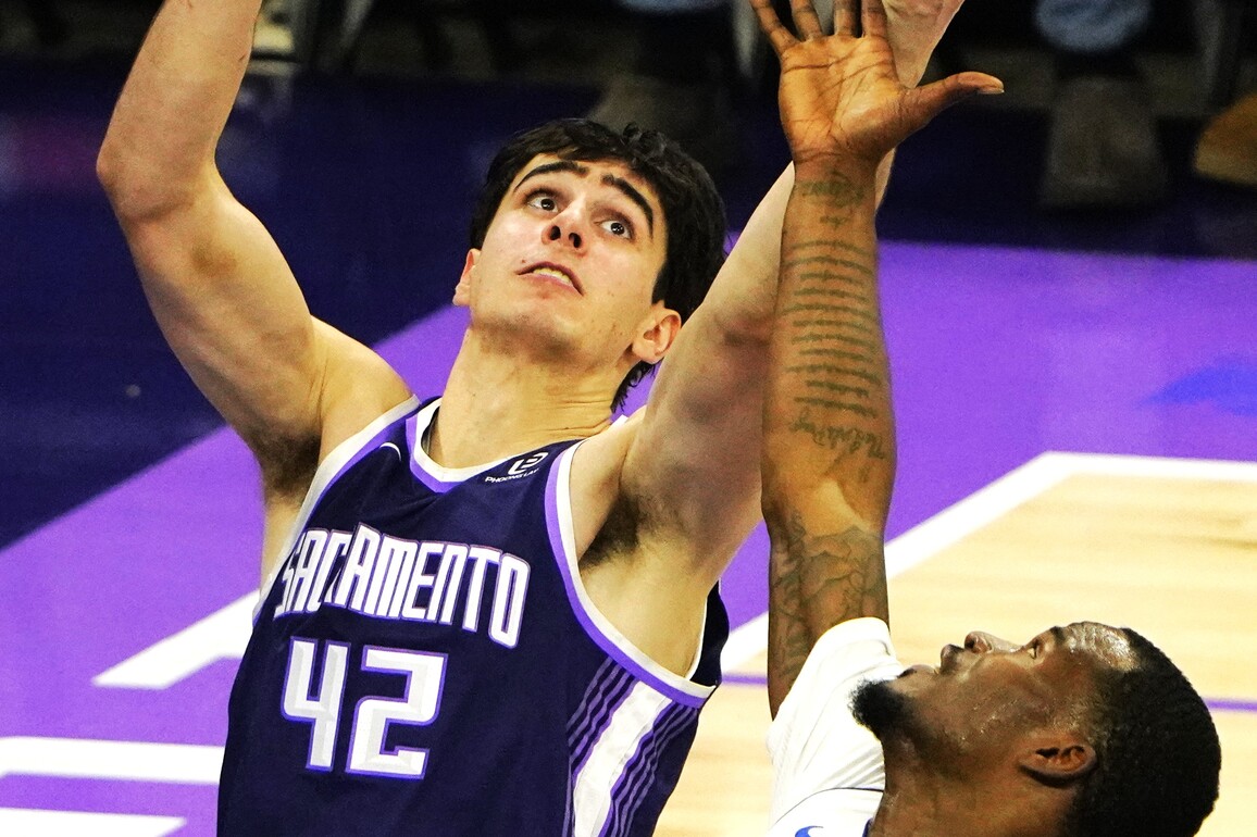 (SP)U.S.-SACRAMENTO-BASKETBALL-NBA-KINGS VS PISTONS