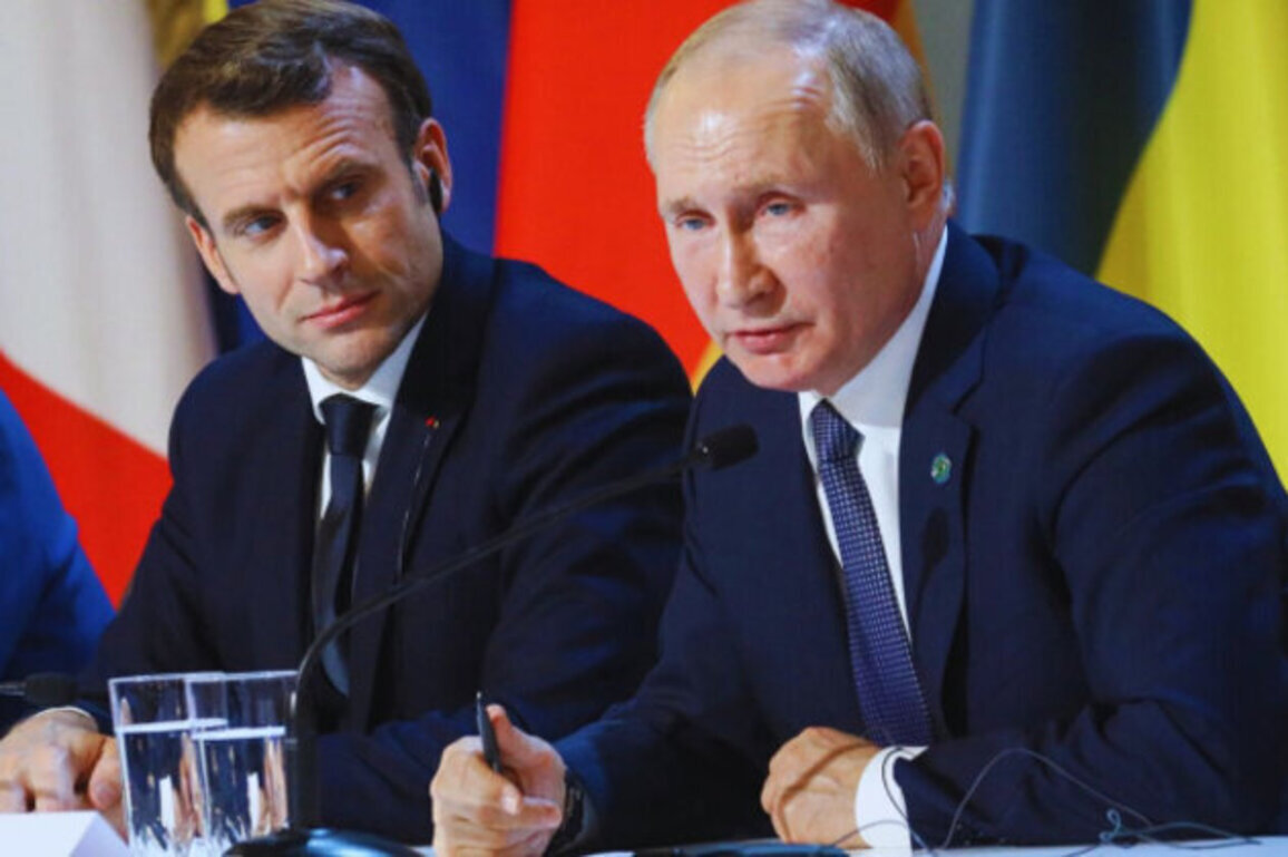 Macrons Top Diplomat Visits Moscow to Reopen Channels with Putin