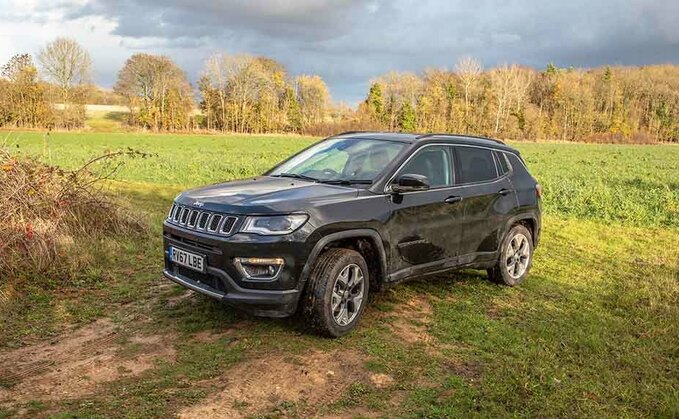 Review: Jeeps Compass points in many directions