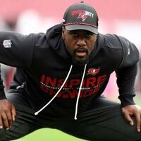 Buccaneers, LB Lavonte David schedule news conference