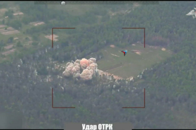 Russian missile strike obliterates Ukrainian special forces camp - MOD (VIDEO)
