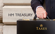 Moving new public sector staff into DC could save billions, think tank says