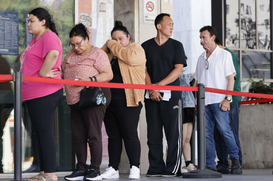 Father ripped from family as agents target immigration courts