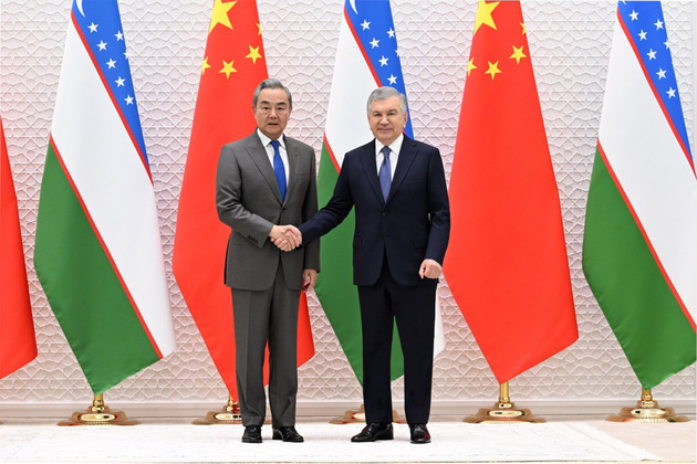 Uzbekistan's President meets China's FM, discusses Afghanistan security, bilateral cooperation