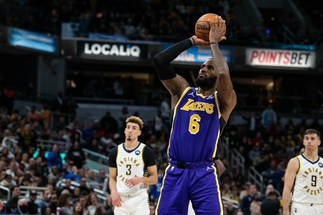 NBA fines LeBron James for obscene gesture