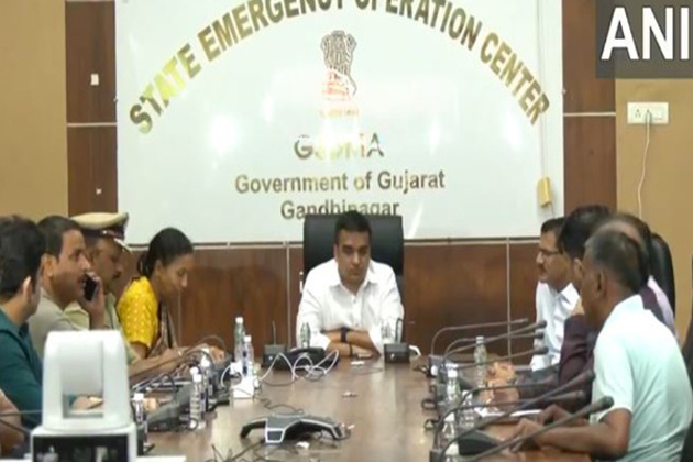 Gujarat Home Minister Harsh Sanghavi holds meeting at State Emergency Operation Centre