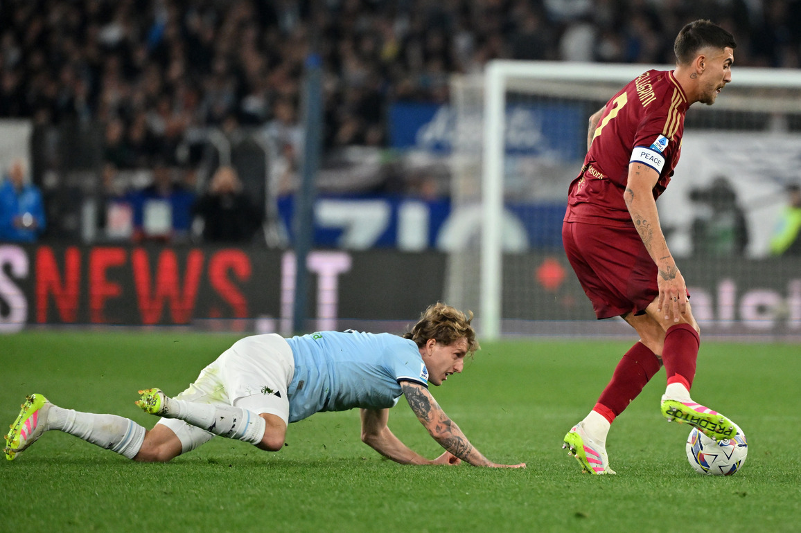 (SP)ITALY-ROME-FOOTBALL-SERIE A-LAZIO VS ROMA
