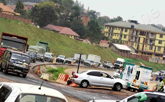 Akalippagano ku nkulungo y’e Naalya. Akalippagano ku nkulungo y’e Naalya.