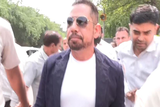 "Political vendetta," says Businessman Robert Vadra as he appears before ED in Gurugram land case