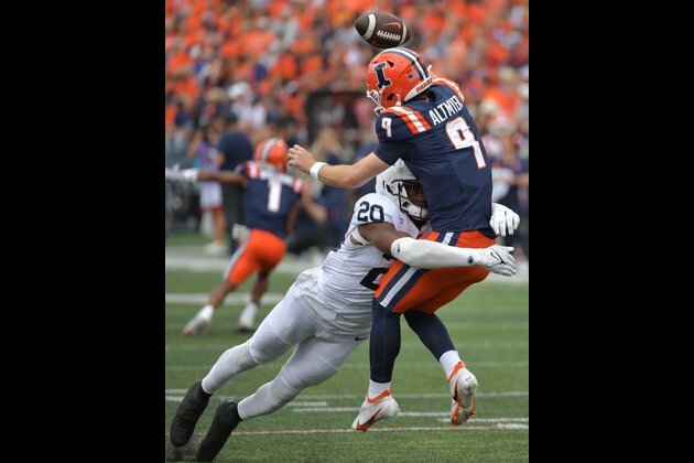 Illinois QB to 'swallow the frog,' face FAU
