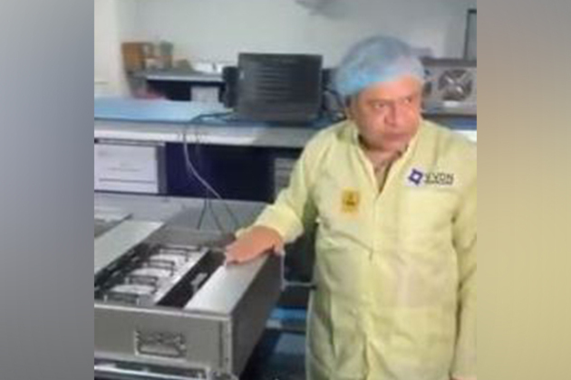 Union Minister Ashwini Vaishnaw showcases India's indigenous AI server