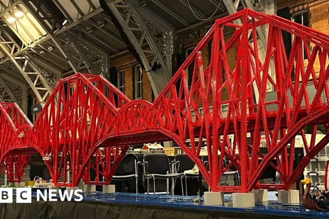 Giant Lego model of Forth Bridge to visit Edinburgh