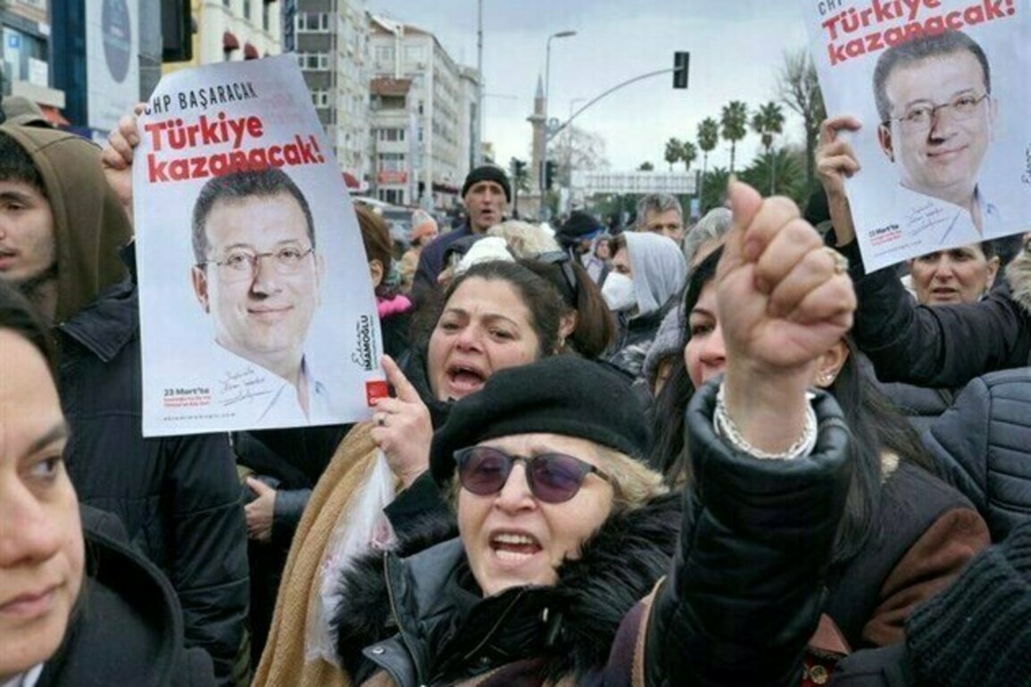 Turkey Warns against Growing Street Protests over Detained Mayor