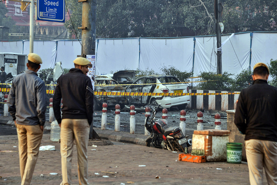 Security agencies uncover 'white-collar' terror network of doctors and clerics linked to JeM, AGH behind Delhi car blast