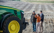 USQ and John Deere working on agricultural technology