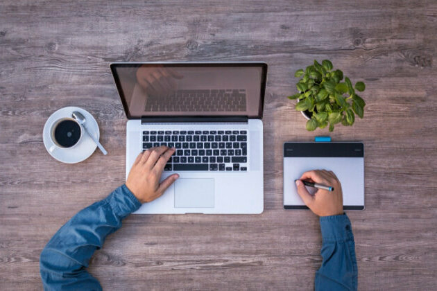 How Bulgarians Are Thriving in the Digital Age