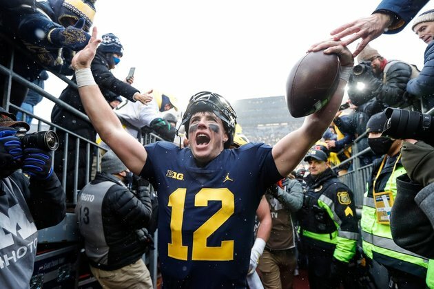 Michigan jumps to No. 2 in AP Top 25