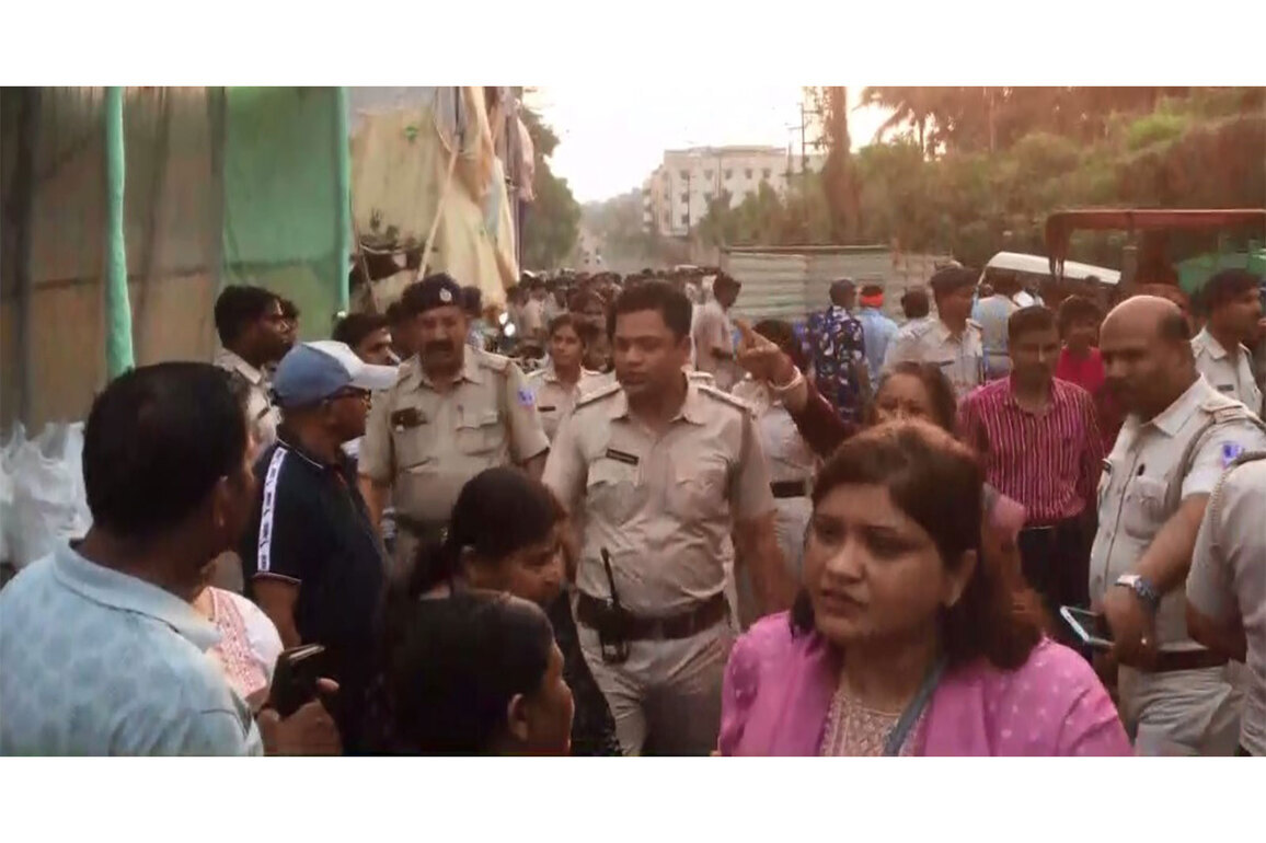 Asansol strong room: 'Phone found in envelope' row triggers TMC-BJP allegations ahead of counting