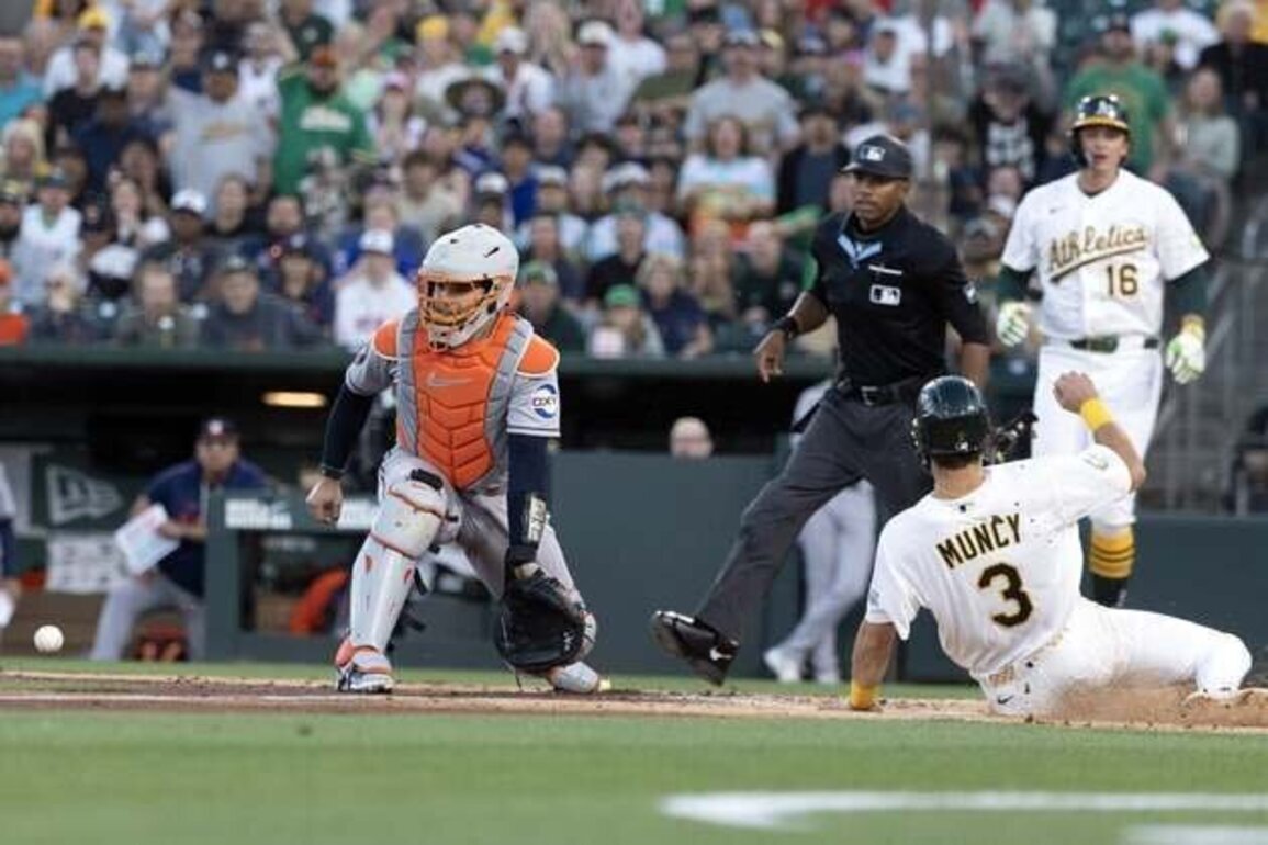 Athletics pound Astros with 6-run 4th in home opener