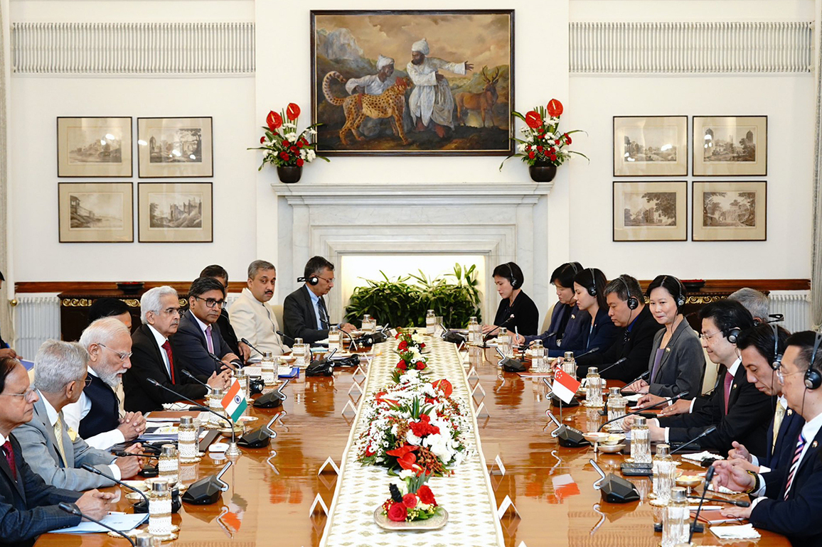 PM Modi, Singapore PM hold wide ranging and fruitful talks across various gamuts