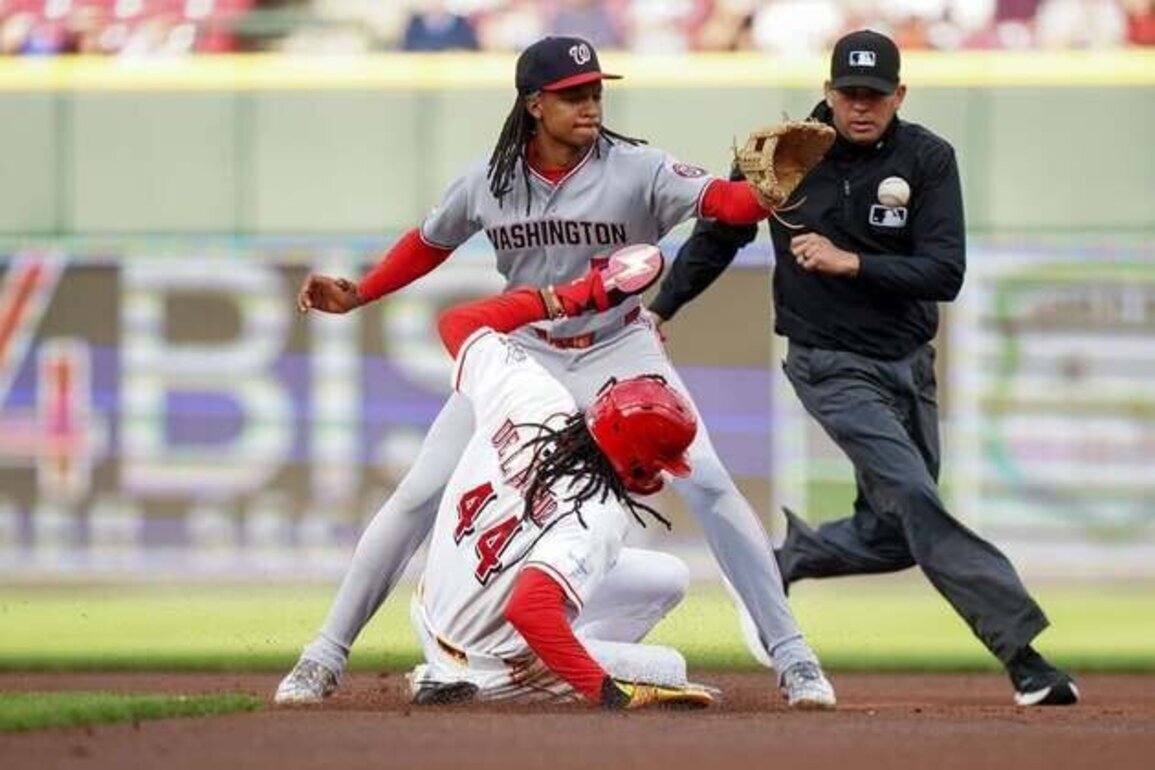 Daylen Lile's 10th-inning blast leads Nationals past Reds