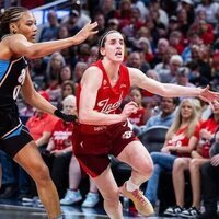 Kelsey Mitchell, Caitlin Clark lead Fever past Dream