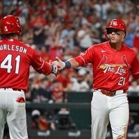 Cardinals pull away from Reds behind big sixth inning