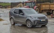 Review: Is Land Rovers Discovery Commercial a credible alternative?