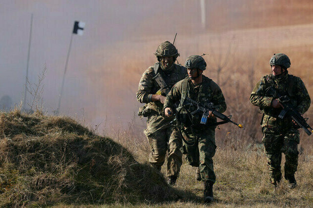 UK scales back plans for sending troops to Ukraine  Times