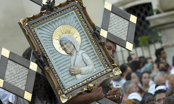 Mother teresa 350x210