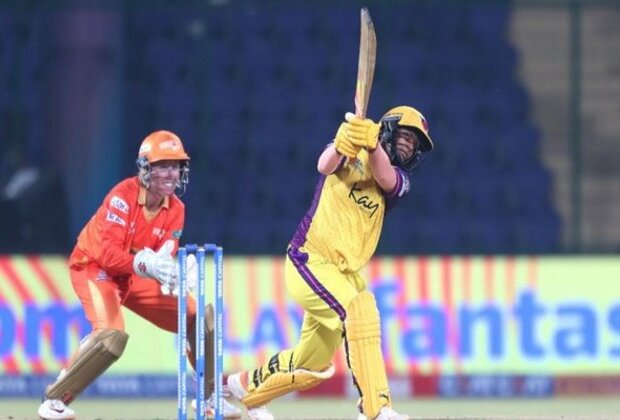 WPL: Shabnam's opening spell outpowers valiant Deepti, Gujarat Giants beat UP Warriorz by 8 runs