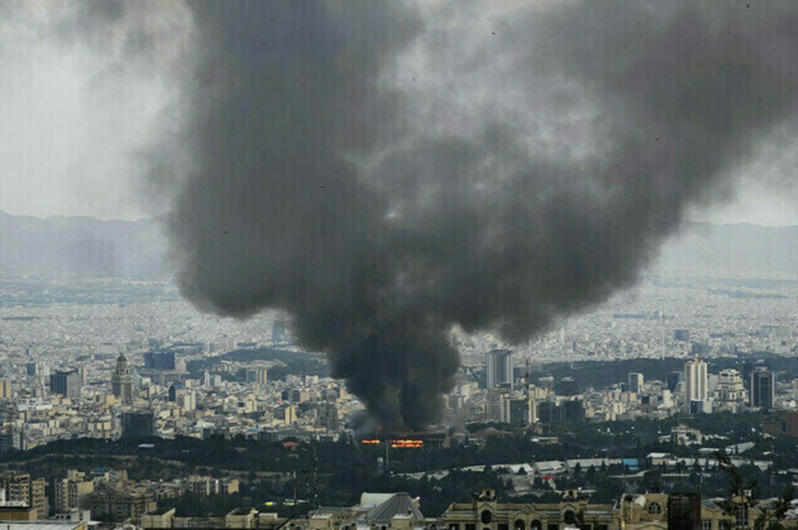 Israeli nuclear sites to face crushing blows  Iranian source to RT