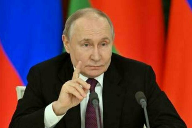 Putin urges Kiev to order troops in Kursk Region to surrender