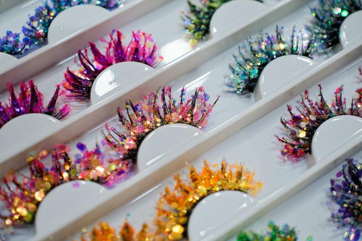 Pingdu: lashes lift a billion-dollar industry