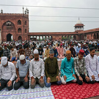 Thousands offer Namaz at Delhi's Jama Masjid on Eid al-Fitr