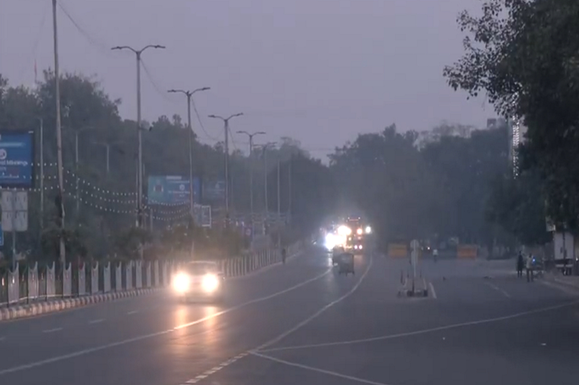 Delhi-NCR Air Quality remains under "very poor" category, overall AQI at 292