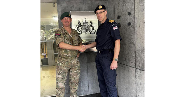 Col Westlake bids farewell as UK Naval Advisor to India; Captain Peskett takes charge