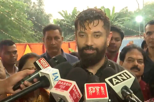 "What's the harm in lying?": Chirag Paswan's jibe at Mahagathbandhan ahead of its manifesto announcement