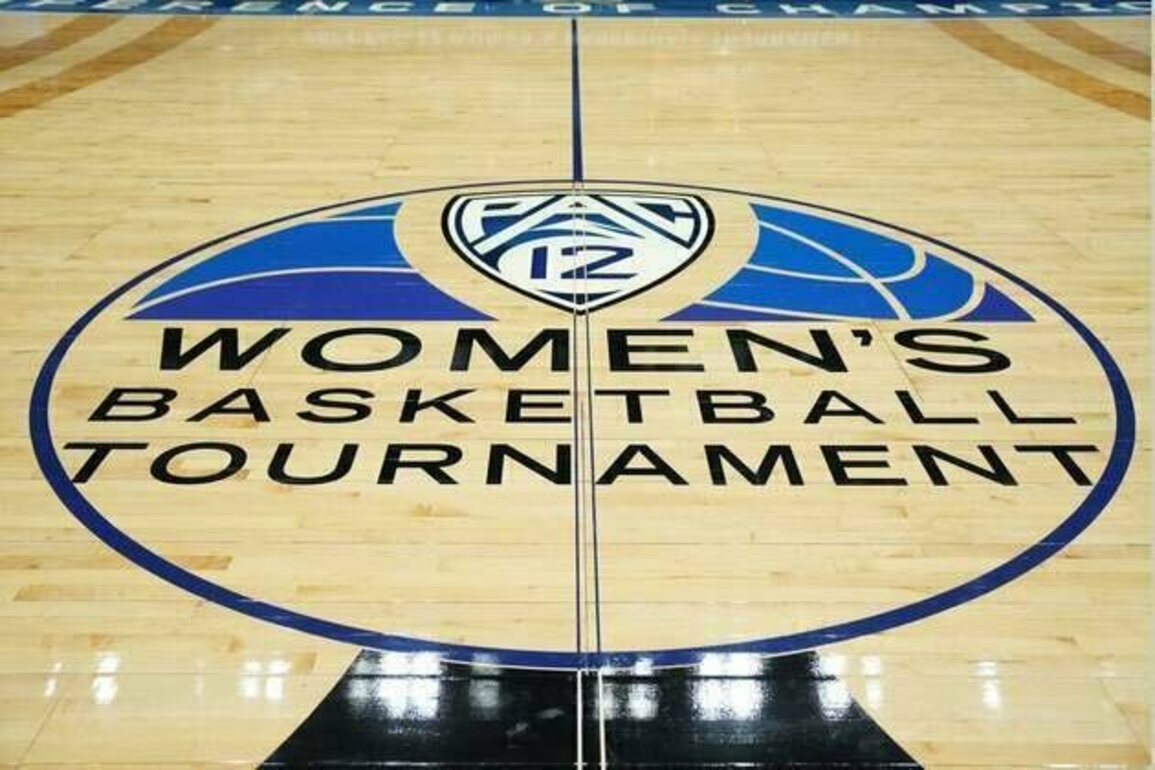 Pac-12 adds new CW deal for football, basketball