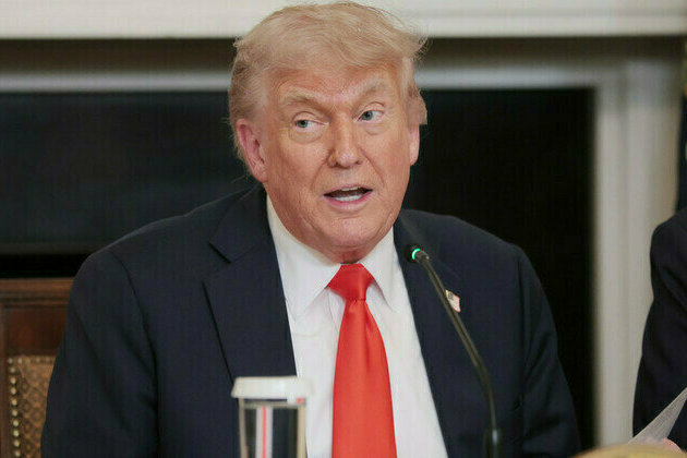 Trump threatens to sanction both Russia and Ukraine