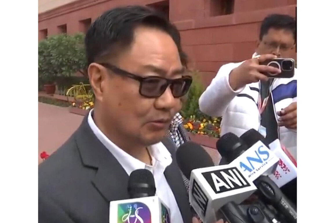 Union Minister Kiren Rijiju accuses Congress MPs of hurling "abuses" at Lok Sabha speaker Om Birla, says "he is hurt"