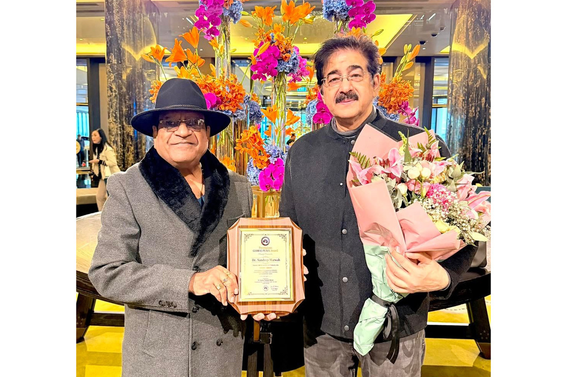 Dr. Sandeep Marwah Honoured with Prestigious GLOBAL PEACE Award in Melbourne, Australia