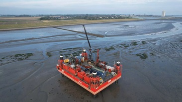 The ARAN 250 jack-up platform was among the specialist vessels used by Fugro during its site investigation work for TenneT Germany’s LanWin1 and LanWin2 offshore grid connection projects