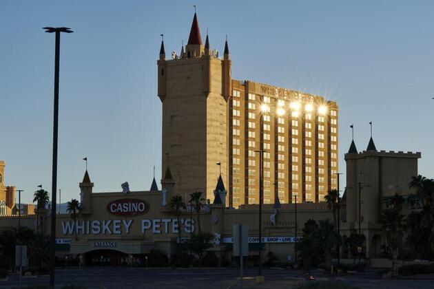 Primm has a buyer&quest; Owners of former gambling mecca say- Not so fast