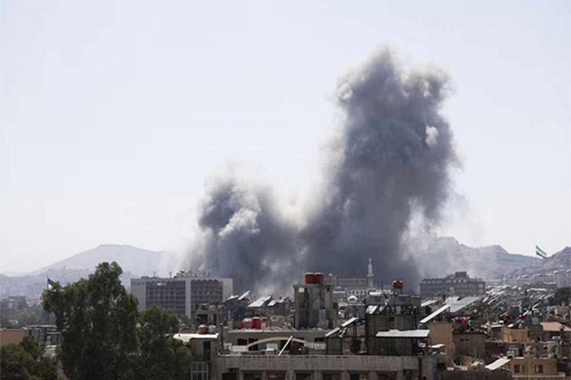 Syria: Clashes in Aleppo kill at least 15; tens of thousands flee amid heavy shelling