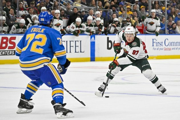 Blues face Coyotes, aim to start 'digging out'